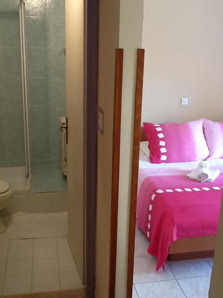 Pansion Manuela Hotel Vrsar Buitenkant foto
